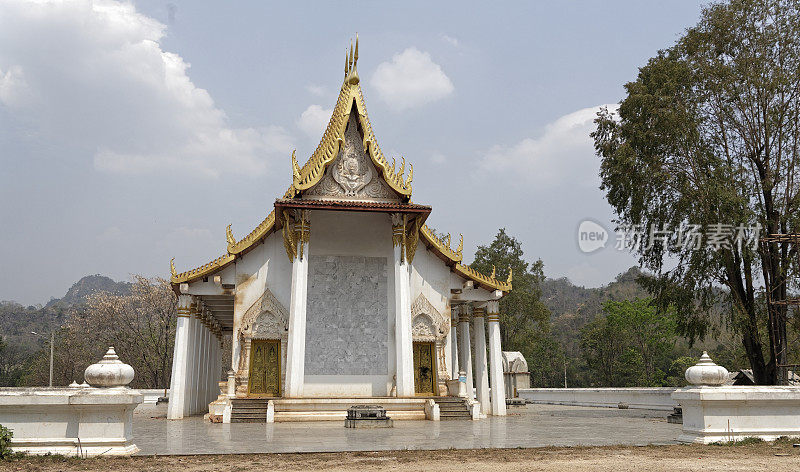 Wat Trai Rattanaram 寺